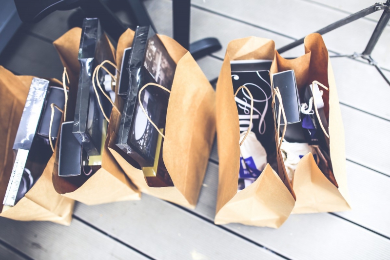 vitrine-BIOT-min_shop_shopping_bags_gift_brown_blank_market_product-722676